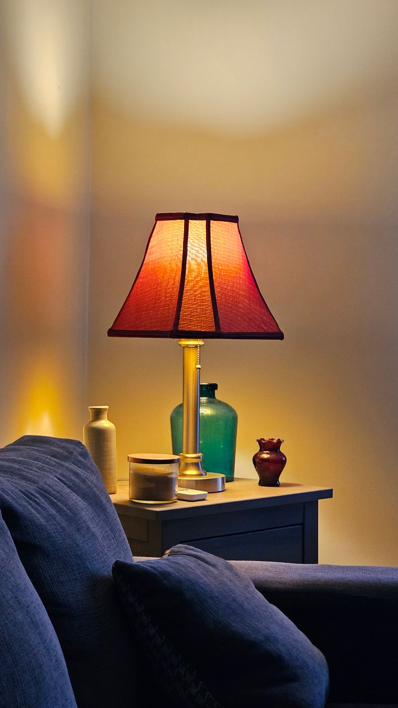 Warm dimmable lighting in a living room